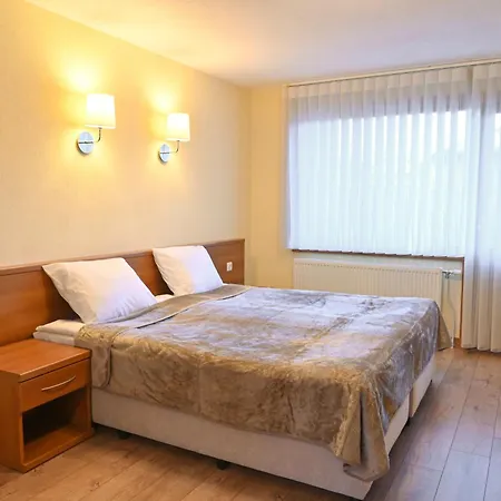 гранит 3* Банско